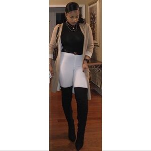 Tan Cardigan With Pockets. Size Small. Worn once.